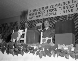 C-of-C-Banquet-McFall-Speaker-1952-01-25