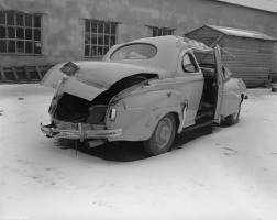 Car-Wreck-Jan-13-1949-001