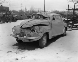 Car-Wreck-Jan-13-1949-002