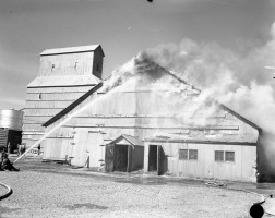 Elevator-Fire-Dimmitt-03-1952-02-16