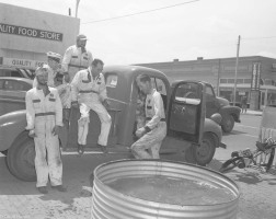 Ford-Garage-Employees002-1951-05-12