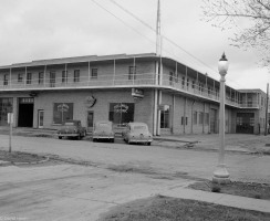 Fullwood-Bldg-Apr-19-1949-001