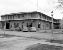 Fullwood-Bldg-Apr-19-1949-002