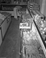 Gaylord-Newell-Hereford-Super-Mkt-Meat-Dept-Mar-26-1948-001